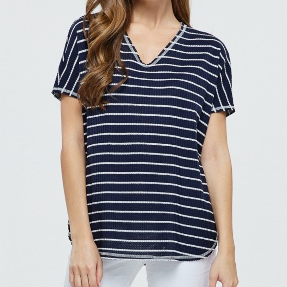 NWT!!  Navy & White Striped V-Neck Waffle Knit Top - Picture 2 of 5